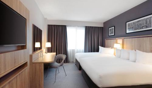 Standard Room with Double and Single Bed