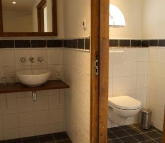Twin Room with Private Bathroom