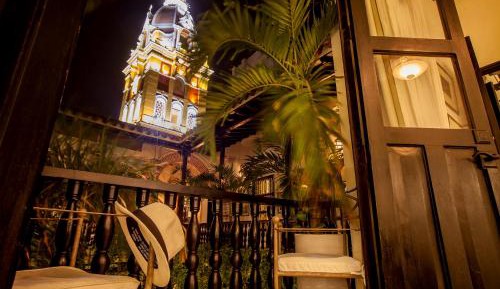 Suite with Pool View