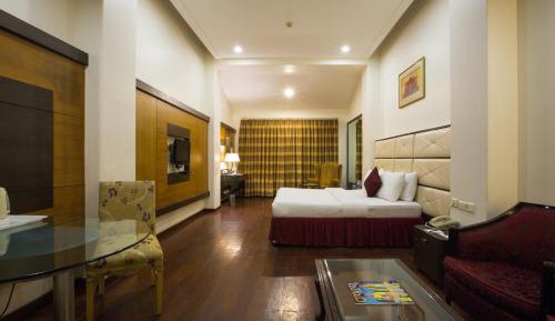 Super Deluxe Room