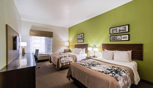 Standard Queen Room with Two Queen Beds - Non-Smoking