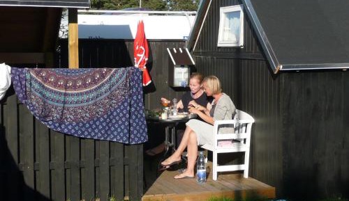 Economy Cottage with Shared Bathroom