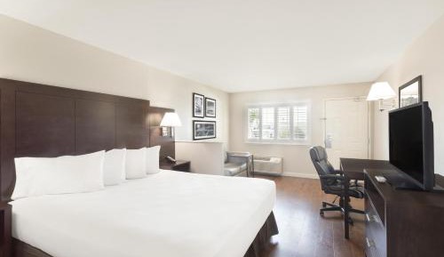 King Studio - Non-Smoking