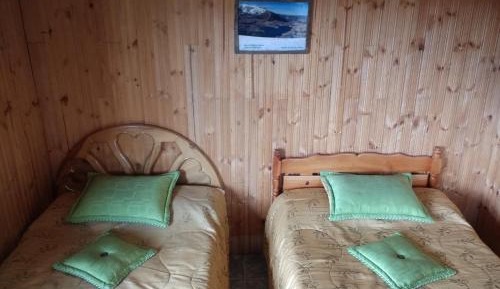 Quadruple Room with Private Bathroom