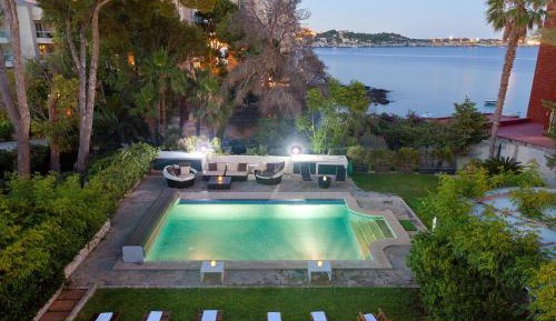 Villa with Sea View