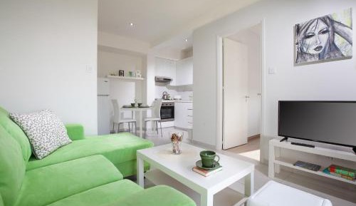 Apartment with Terrace