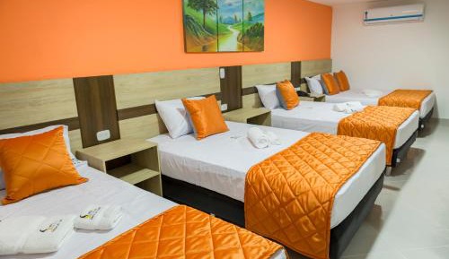 Quadruple Room with Private Bathroom