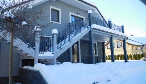 Apartment with large terrace