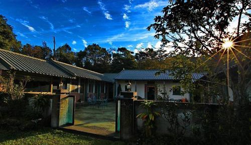 Standard Double Suite