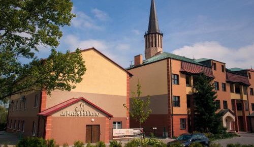 Single Room with Private Bathroom