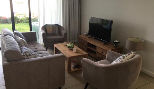 Apartment with Garden View