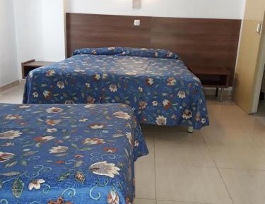 Triple Room with Private Bathroom