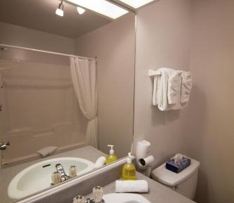 Studio (2 Adults)