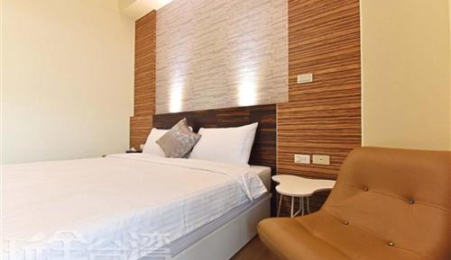Queen Room with Balcony