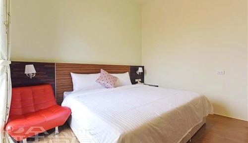 Queen Room with Balcony