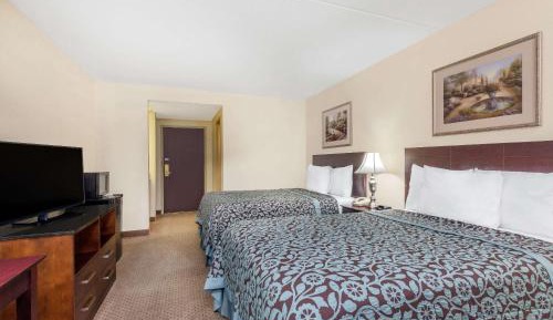 Double Room with Two Double Beds - Non-Smoking