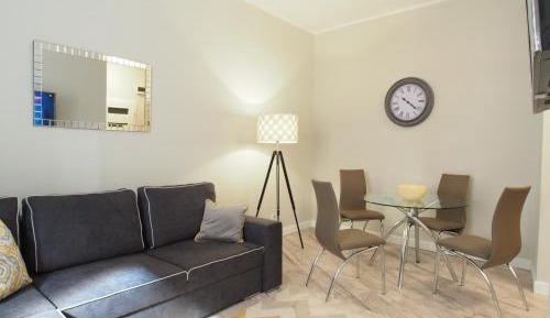 Budget One-Bedroom Apartment - ul. Św. Ducha 31/35