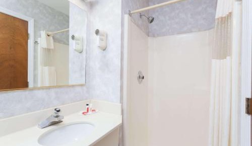 Double Room with Two Double Beds - Non-Smoking