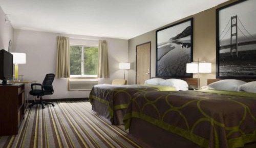 Queen Room with Two Queen Beds - Non-Smoking