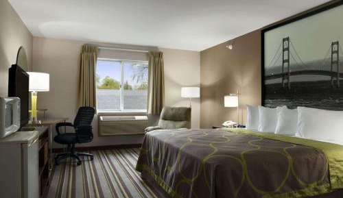 King Room - Non-Smoking