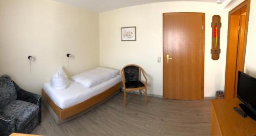 Single Room 15