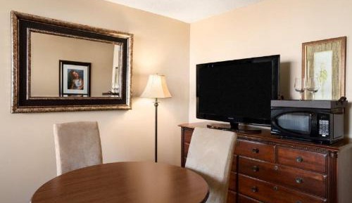 Superior King Suite