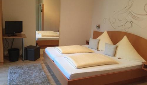 Triple Room with Terrace