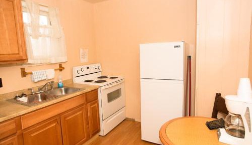 Queen Kitchen - Pet Friendly