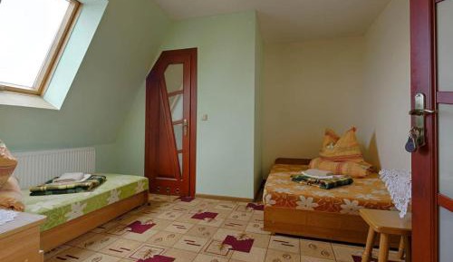 Triple Room with Bathroom