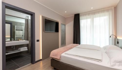 Comfort Double or Twin Room with Balcony