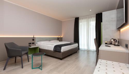 Superior Double or Twin Room with Balcony