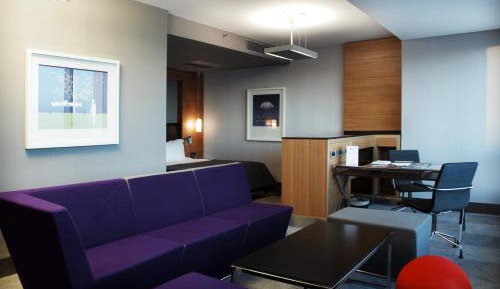 Executive Junior Suite  with Access to Executive Lounge