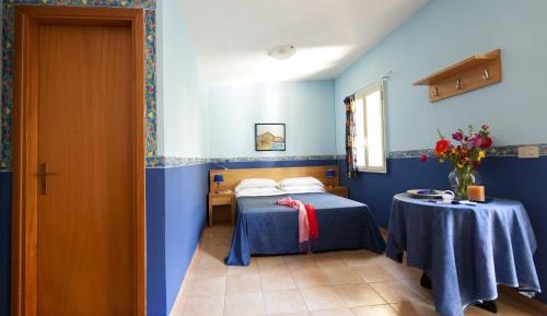 Bungalow with one bedroom single use