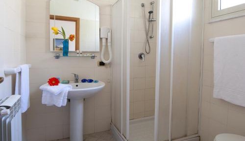 Bungalow (1 Adults)
