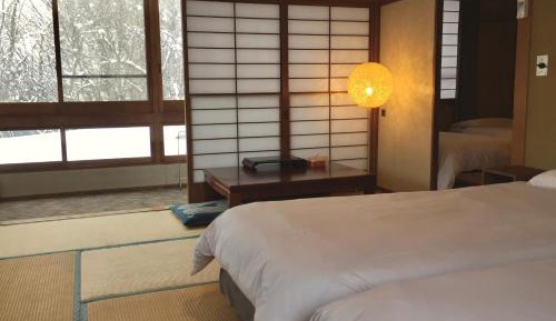 Family Room with Tatami Area and Mountain View