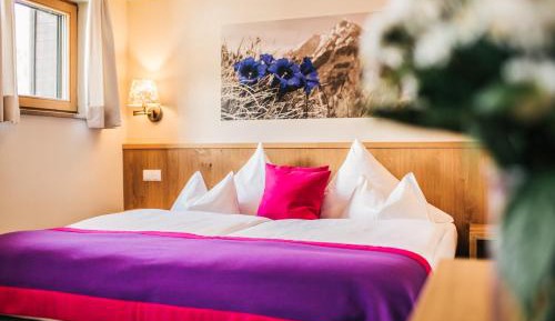 Small Double or Twin Room