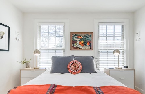 Greenland Hills House | M-Streets Private Carriage House with No Contact Check-In