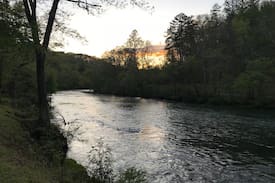 Mineral Bluff House | Toccoa Fish Trap Escape