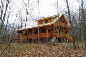 Greater Madawaska House | Crestview Chalet - Calabogie