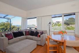 Port Fairy House | Sunways - Views of East Beach