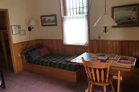 Manitoulin District Cabin | "The Providence Bay Jail" By Sullivan's Cottages