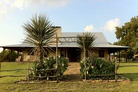 Ennis Cabin | Winding Ridge Guest House