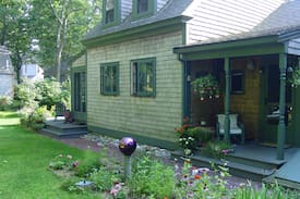 Wellfleet Bed & Breakfast | The Buoy House B&B - 2 BR Suite