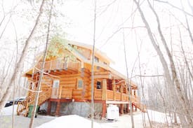 Greater Madawaska House | Crestview Chalet - Calabogie