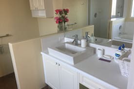 Hawkwood House | 卡尔加里家庭旅馆-李哥家庭客栈(Brother Li Homestay李兄民宿)-204