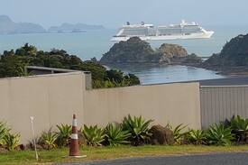 Paihia House | The Captain's Cove