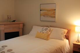 Manitoulin District Cabin | Large 3 Bdrm Cottage next to Providence Bay Beach