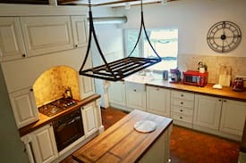 Nomme House | Exclusive Private House w Garden/Sauna/Pool Table
