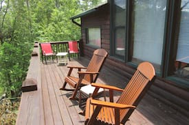 Foxfire Estates Cabin | Pocahontas with Gas logs and bubbling hot tub