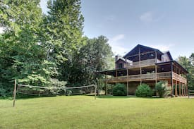 Copperhill Cabin | Canoe Cruise - Luxury on the Ocoee River